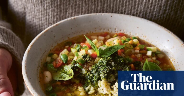 Lucy tweed’s mediterranean soup recipes: minestrone, avgolemono and greek white bean soup | australian food and drink