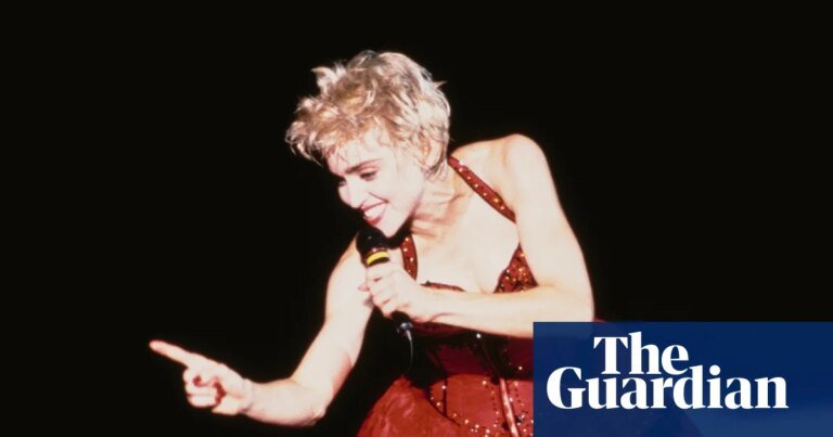 Lily allen’s ‘revenge’, harry styles’ dorothy and debbie harry’s t-shirt – 20 onstage dresses ranked! | fashion