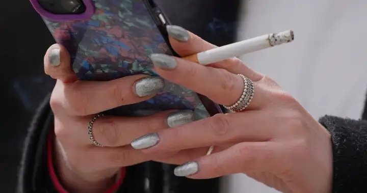 Canada’s health minister ‘looking into’ lifetime smoking ban after u. K. Law - national