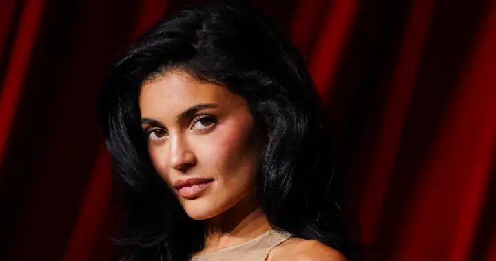 Kylie jenner sued by ex-housekeeper over ‘toxic and abusive’ work environment - national Kylie jenner sued by former housekeeper