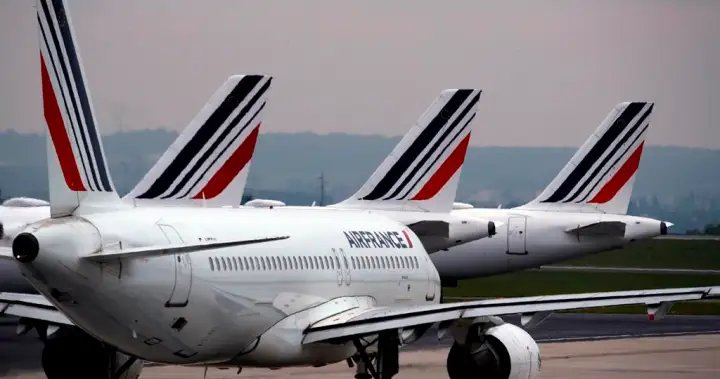 Air france flight diverted to montreal amid u. S. Ebola travel restrictions Air france flight diverted to montreal amid u. S. Ebola travel restrictions