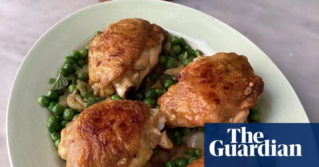 Rachel roddy’s recipe for spring chicken thighs with spring onions, mint and peas | food Rachel roddy’s recipe for spring chicken thighs with spring onions, mint and peas | food