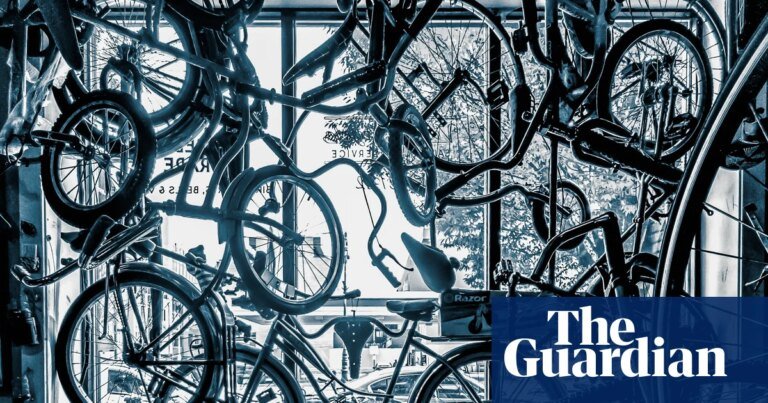 ‘i’d hoped to capture the graphic chaos in the window. What i found was an even more tangled scene’: michael krupka’s best phone picture | photography