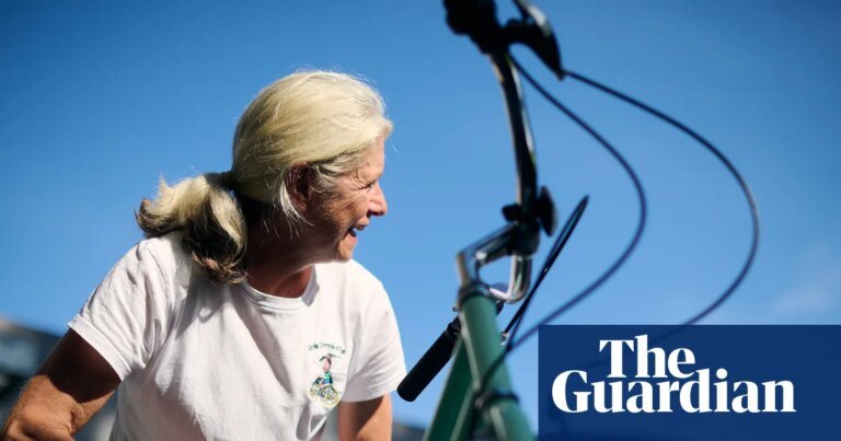 Learn-to-cycle courses are booming in australia as adults saddle up for the ‘golden age’ of biking | cycling