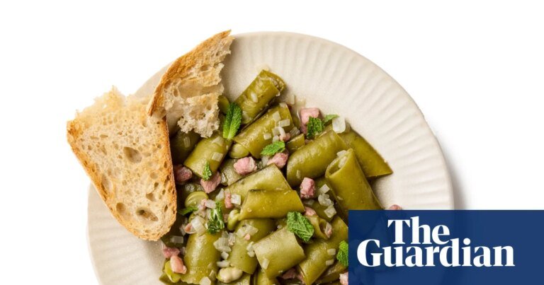 How to make the perfect spanish broad bean stew – recipe | food