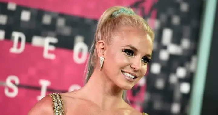 Britney spears breaks silence on ‘spiritual journey’ following dui sentencing - national Britney spears breaks silence