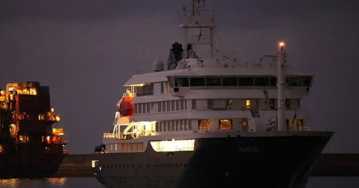 Canadians onboard hantavirus cruise ship set to disembark - national