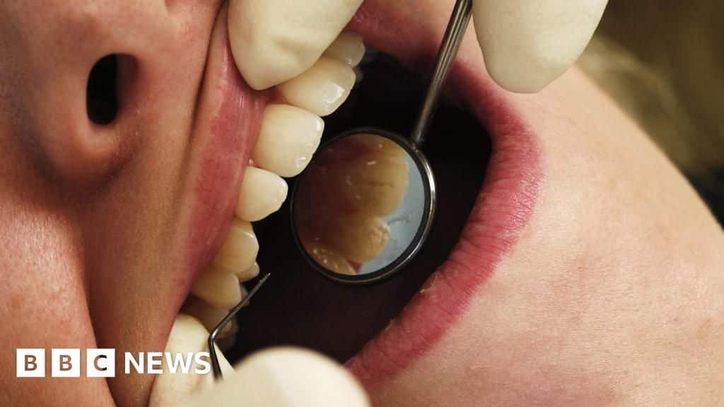 Australia: patients of retired sydney dentist warned of viruses including hepatitis and hiv Australia: patients of retired sydney dentist warned of viruses including hepatitis and hiv