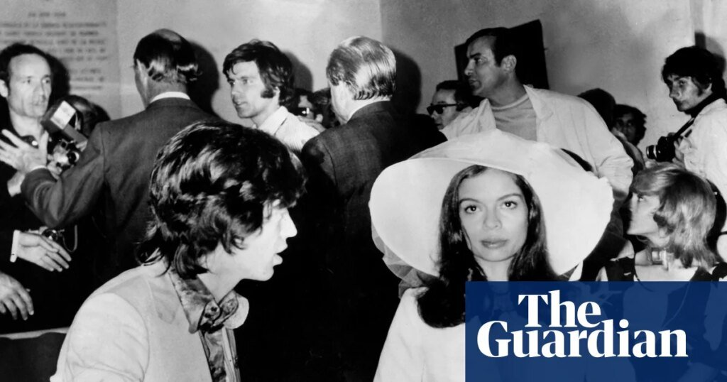 Tell us: did you decide to wear a suit rather than a dress to your wedding like dua lipa? | wedding dresses Tell us: did you decide to wear a suit rather than a dress to your wedding like dua lipa? | wedding dresses