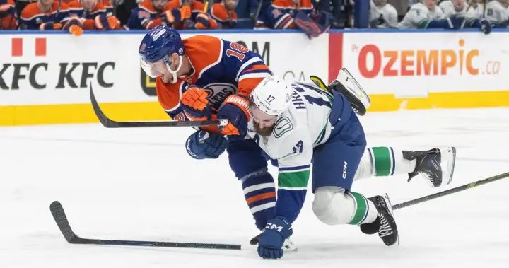 Nhl faces scheduling challenge as b. C. , alberta move to permanent daylight time 6e309e932e4c3c295c72b1fb56c9c7730cb1611371e3dc5d8f3baafcce410702