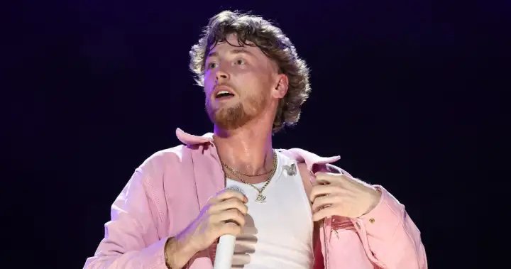 Bailey zimmerman faces felony charges for allegedly trashing hotel room - national Bailey zimmerman felony charges